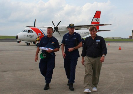 Adm. Paul Zukunft, federal on-scene coordinator for the BP Gulf spill, to my right and Steve Lehmann, NOAA scientist, to my left as we wrap up a media overflight.
